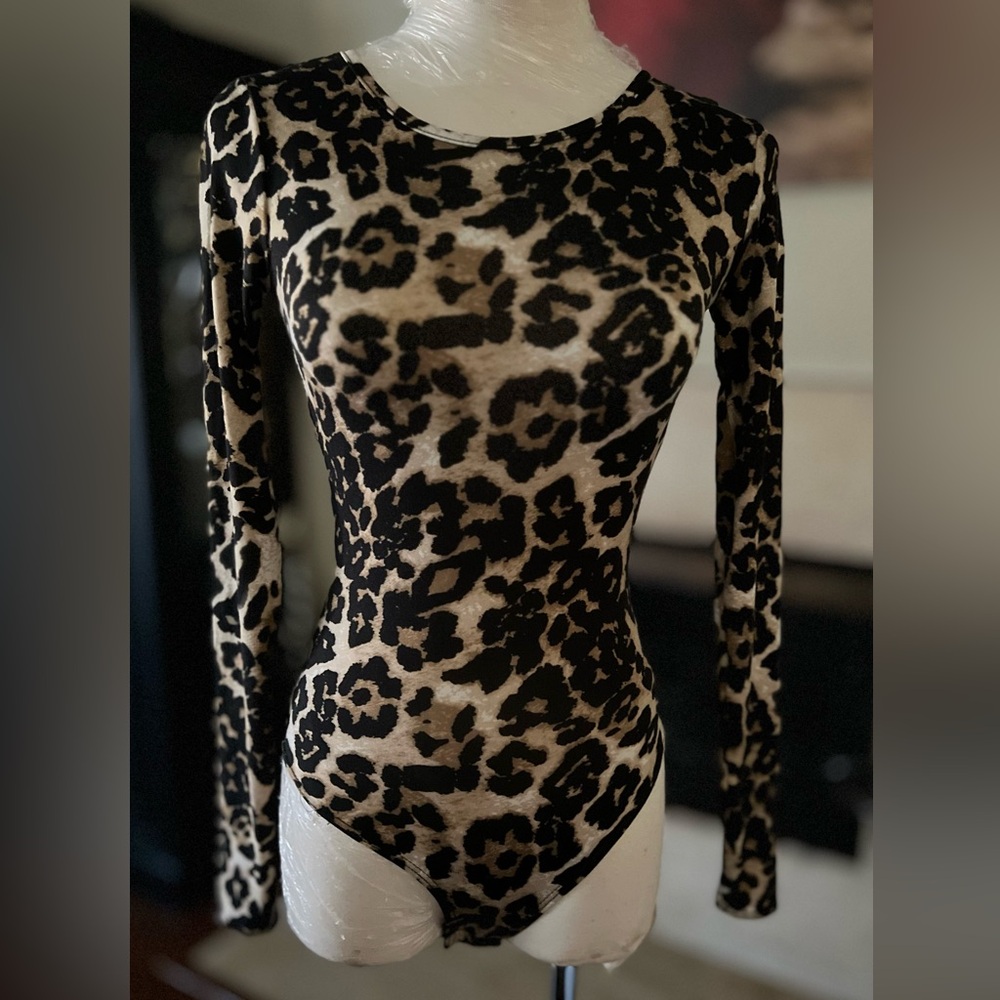 Leopard Print Long-Sleeve Bodysuit - Black & Tan